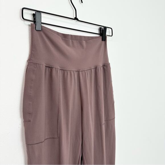 Athleta Salutation High Rise Jogger Mauve Pink size XS Yoga Athletic - Picture 4 of 9